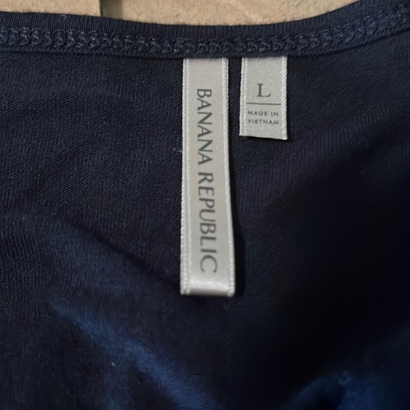 Banana Republic Navy Long Sleeve Tee - Picture 3 of 5